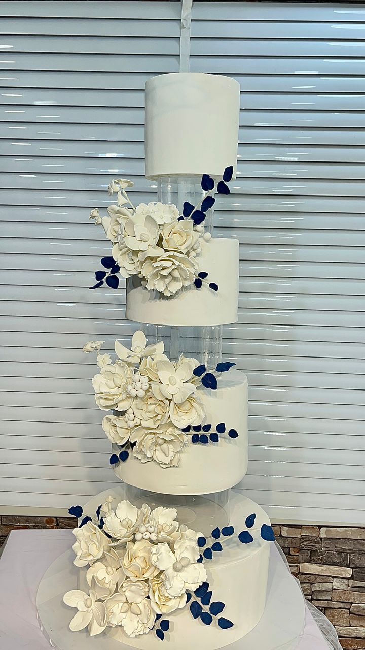 4 tiered floral wedding cake