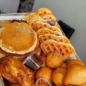 Medium waffles platter