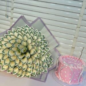 Money Bouquet/Cake