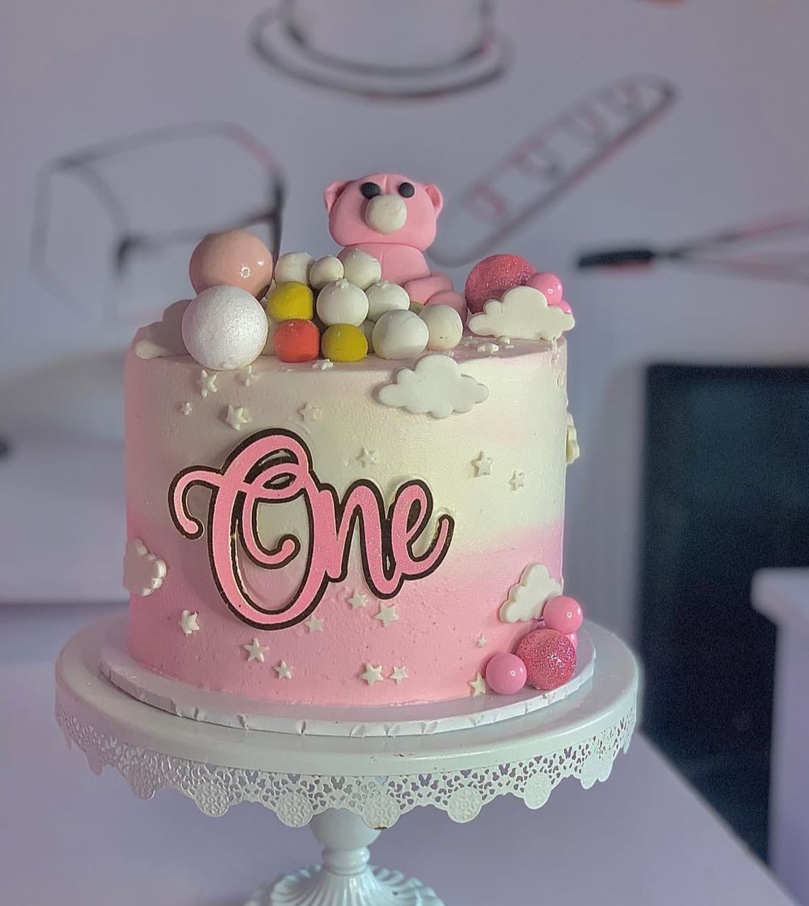 Medium Baby Cake